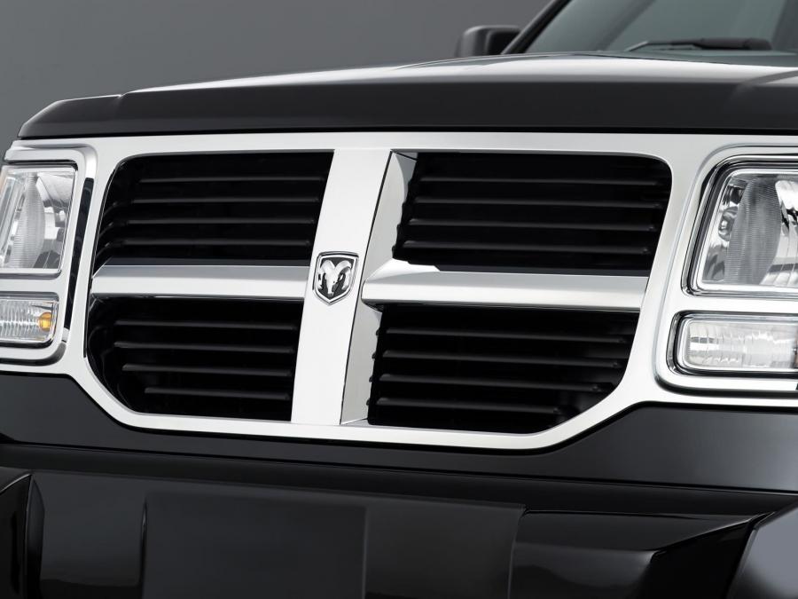  Dodge Nitro SLT 2007 года  (фото 8 из 12)